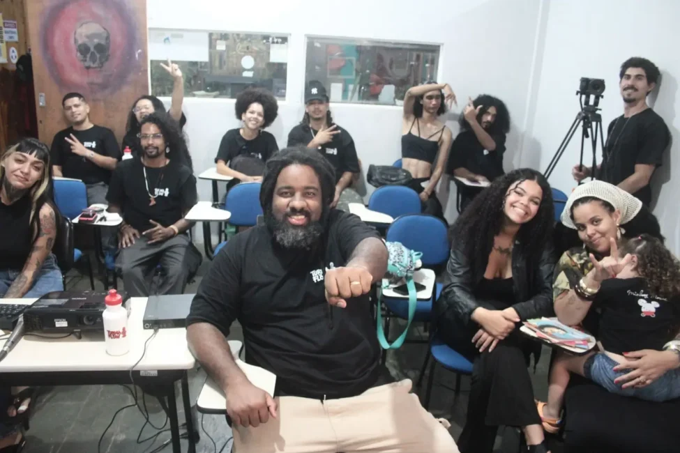 Das aulas ao estúdio: Turma do Flow conclui oficinas e inicia produção de álbum colaborativo